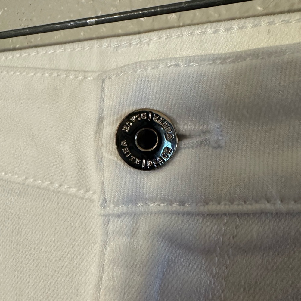 White House Black Market Women's White Wide Leg Jeans Size 29” - Picture 4 of 7